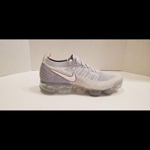 Nike Air Vapormax Flyknit 2 Women Sz 12 942843-011